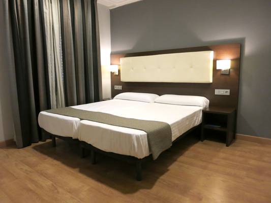 Room Boutique Catedral Apartments in Valladolid
