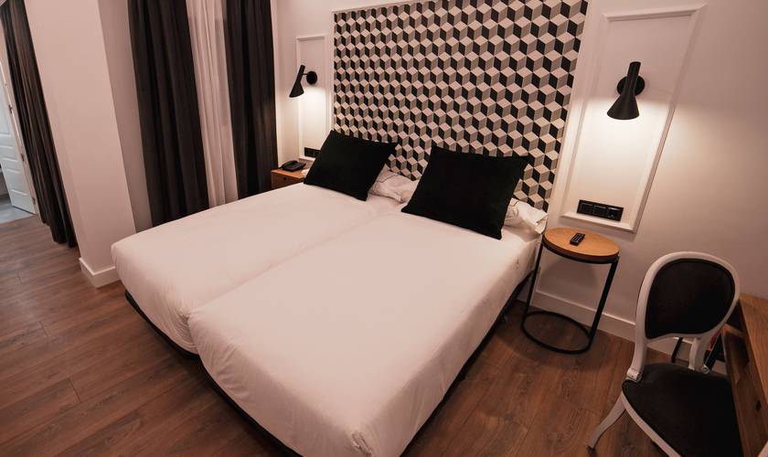 Junior suite Hotel Boutique Colón Plaza Valladolid Junior suite Hotel Boutique Colón Plaza Valladolid