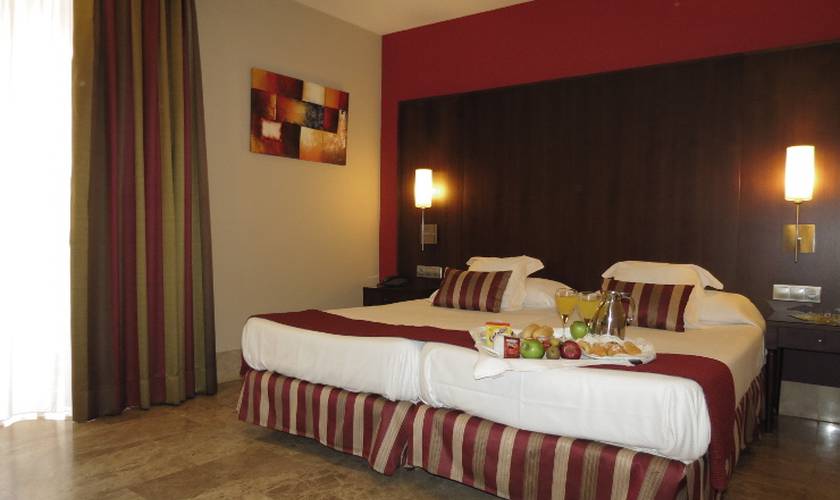 Double room with an extra bed Boutique Atrio Hotel Valladolid Double room with an extra bed Boutique Atrio Hotel Valladolid