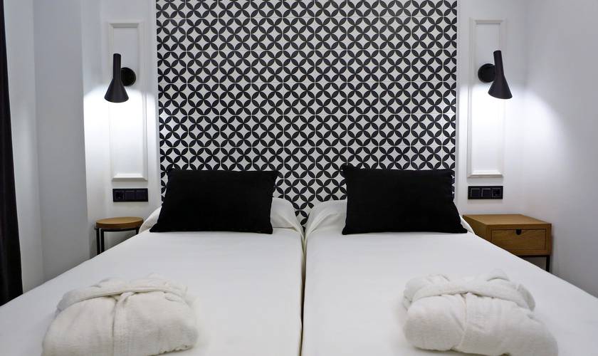 Habitación superior con vistas Hotel Boutique Colón Plaza Valladolid Habitación superior con vistas Hotel Boutique Colón Plaza Valladolid