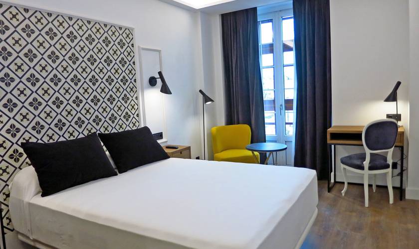 Habitación superior con vistas Hotel Boutique Colón Plaza Valladolid Habitación superior con vistas Hotel Boutique Colón Plaza Valladolid
