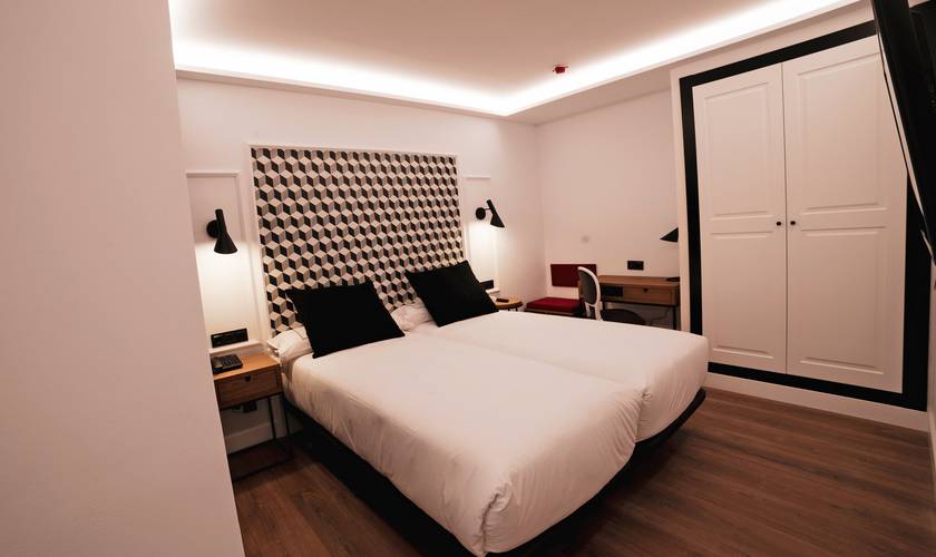 Junior suite Hotel Boutique Colón Plaza Valladolid Junior suite Hotel Boutique Colón Plaza Valladolid